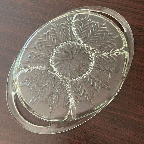 Jeanette Glass Feather 5 Section Handled Clear Glass RELISH TRAY - Vintage - Picture 2 of 3